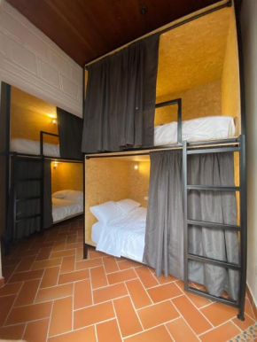 banana hostel